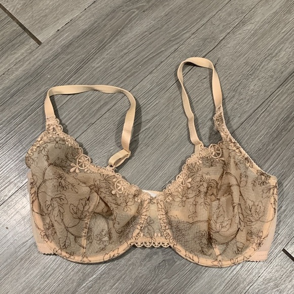 WACOAL “Sitting Pretty” Two Tone Beige Sheer Floral Lace Underwire Bra size 38DD - Picture 1 of 10